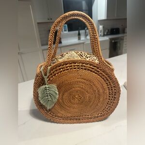 Straw/Raffia Tan Woven Bag